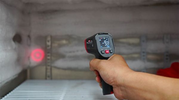 Unit UT306C Kızılötesi Lazer Termometre